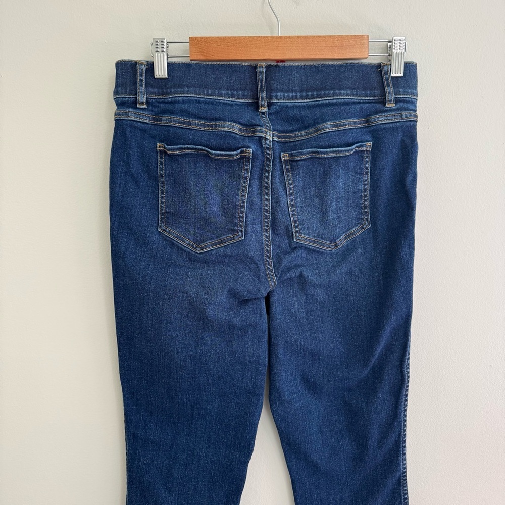 SPANX Pull On Skinny Jeans - Picture 3 of 8